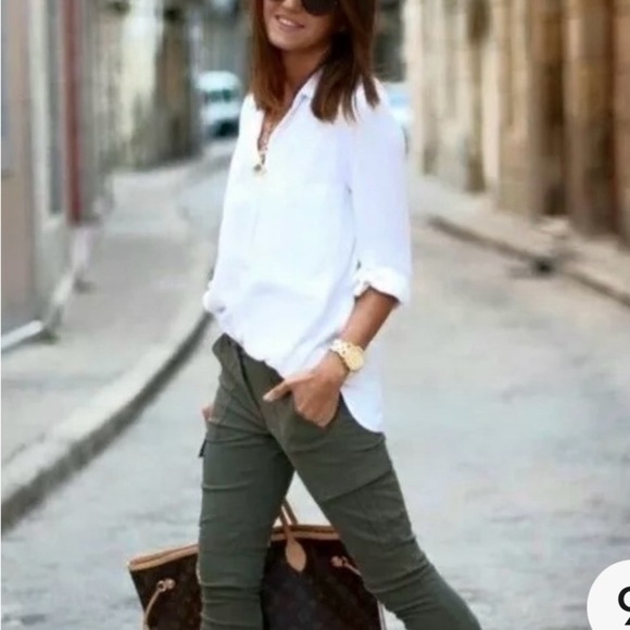 NWT CAbi Vacation ShirtWhite Blouse Medium - Picture 3 of 8